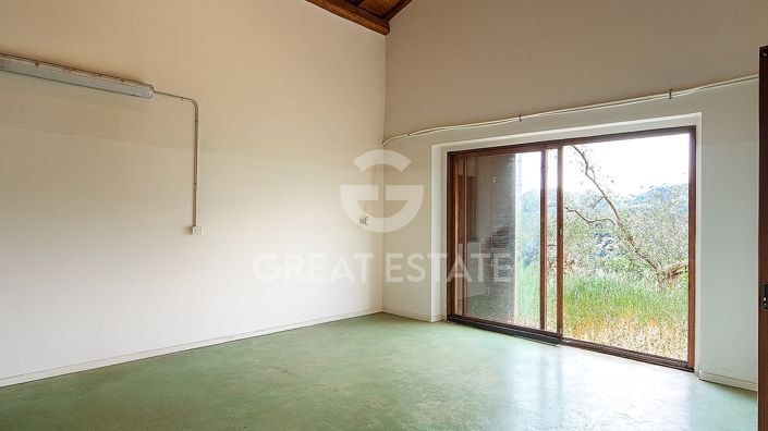 Image No.17-2 Bed Country House for sale