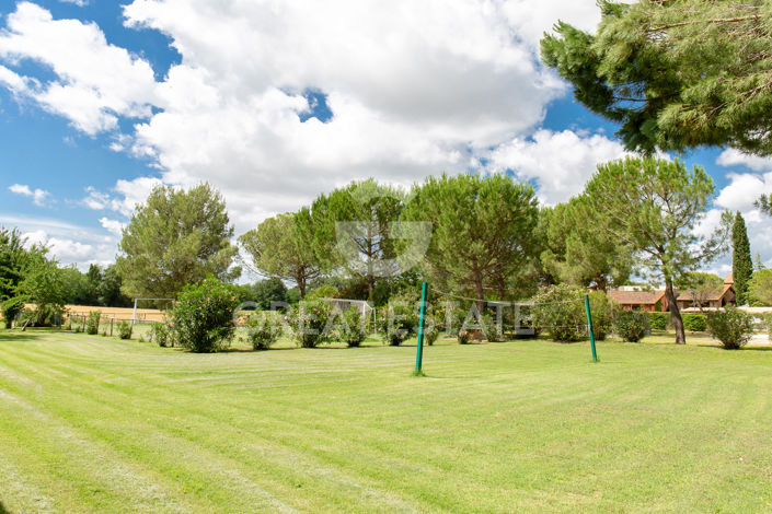 Image No.51-18 Bed Country House for sale