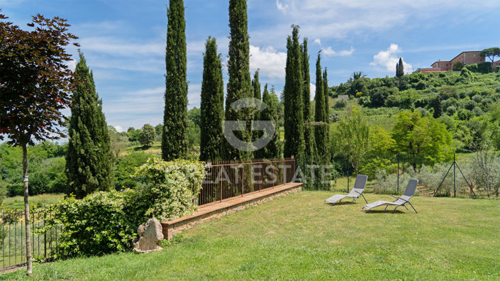 Image No.22-4 Bed Country House for sale