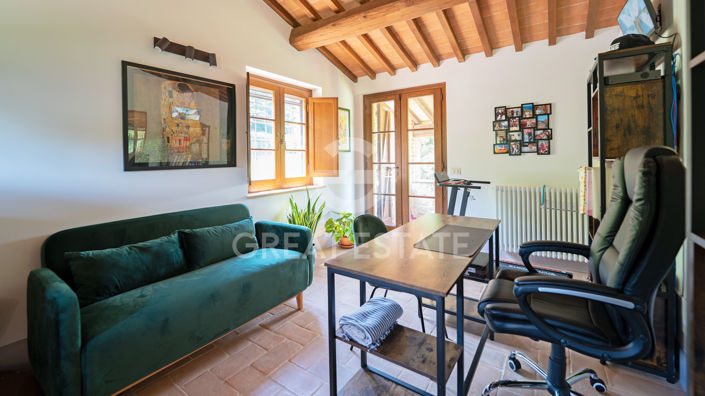 Image No.43-4 Bed Country House for sale