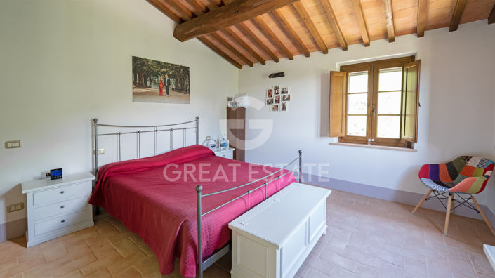 Image No.46-4 Bed Country House for sale