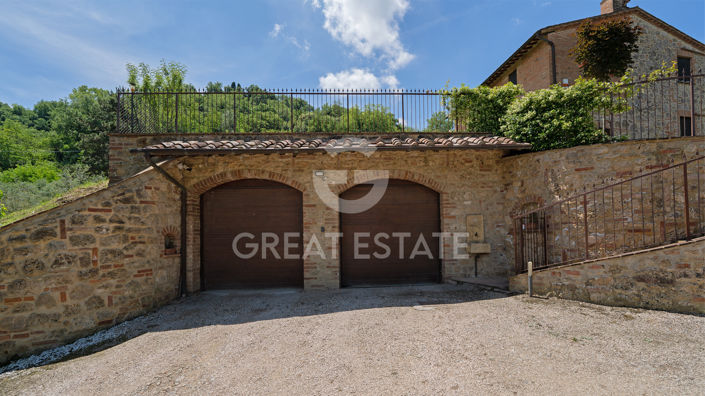 Image No.54-4 Bed Country House for sale