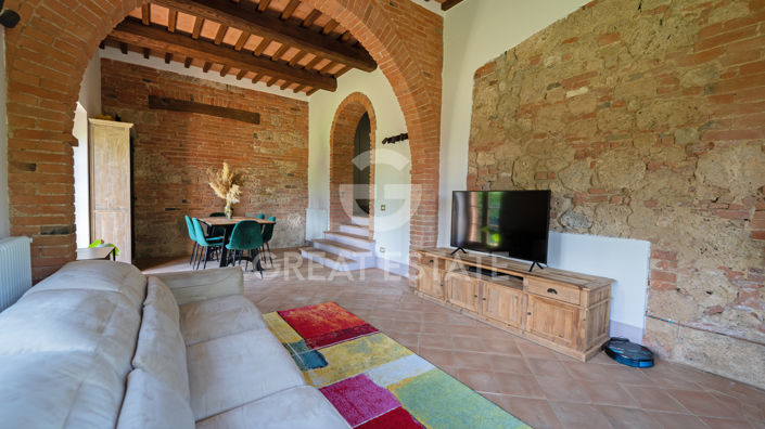 Image No.7-4 Bed Country House for sale