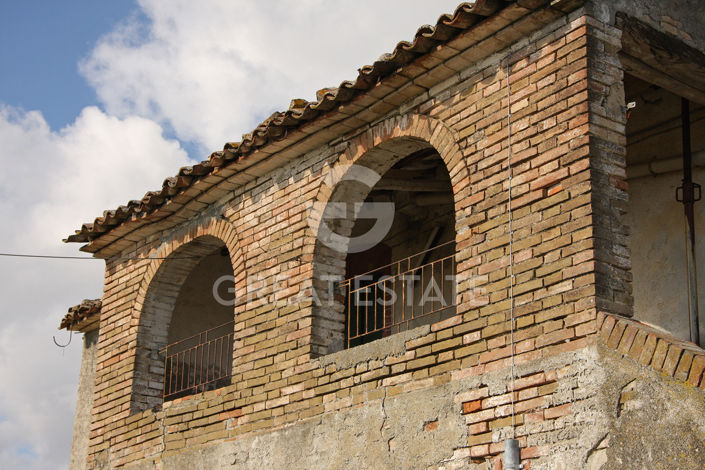 Image No.8-5 Bed Country House for sale