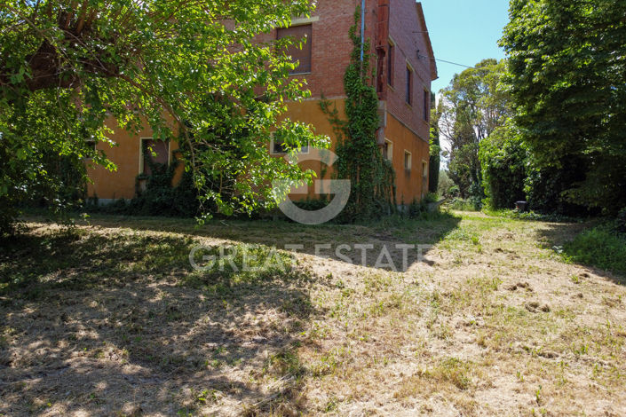 Image No.14-4 Bed Country House for sale