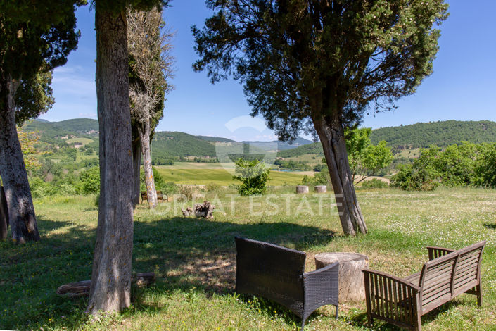 Image No.19-Châteaux de 14 chambres à vendre à Pérouse
