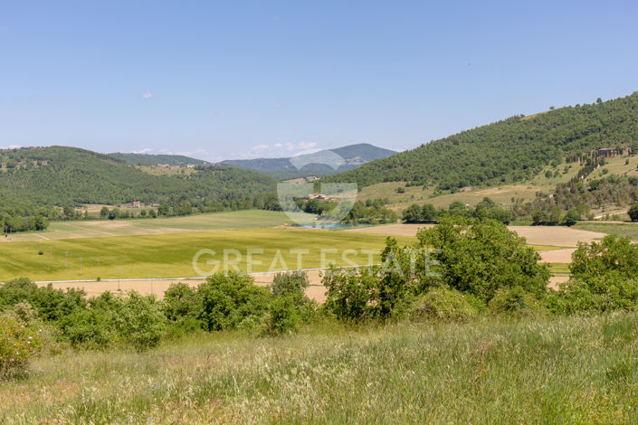 Image No.45-Châteaux de 14 chambres à vendre à Pérouse