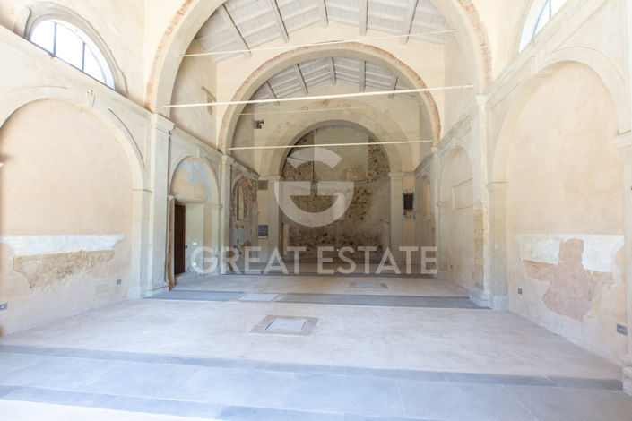 Image No.55-Châteaux de 14 chambres à vendre à Pérouse