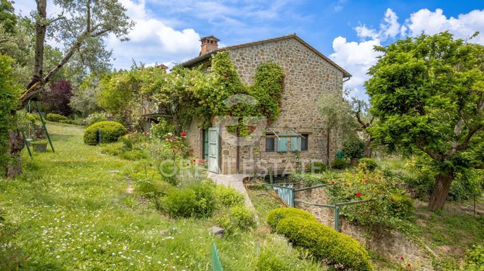 Image No.12-3 Bed Country House for sale