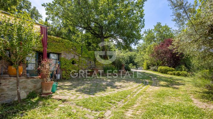 Image No.24-3 Bed Country House for sale