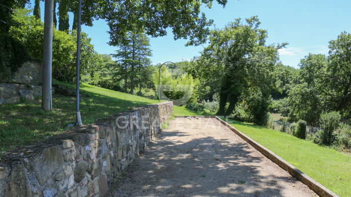 Image No.24-11 Bed Country House for sale