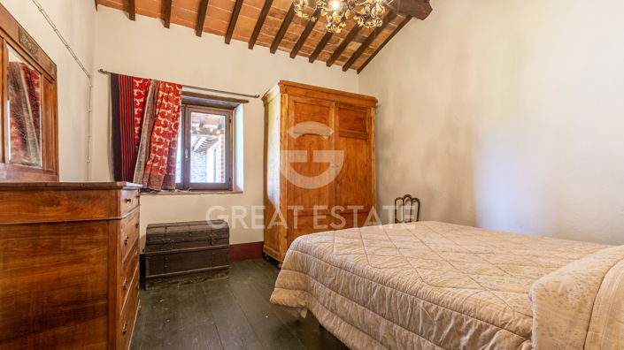 Image No.53-11 Bed Country House for sale