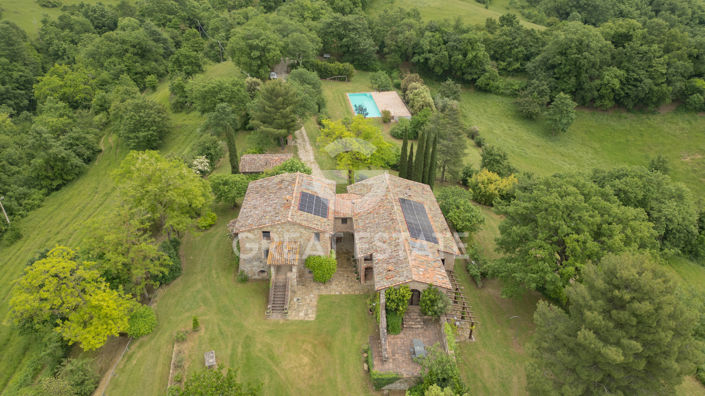 Image No.8-11 Bed Country House for sale