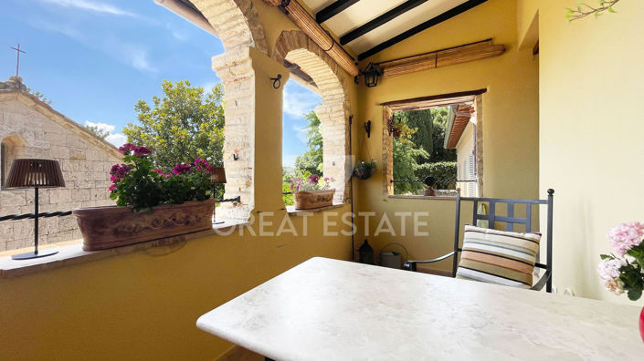 Image No.9-1 Bed Property for sale