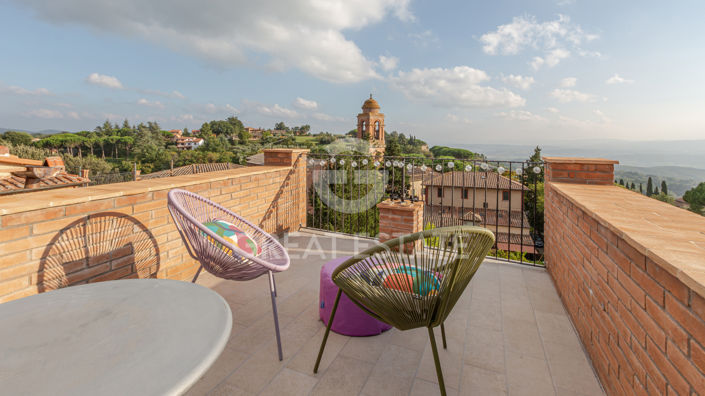 Image No.3-2 Bed Property for sale