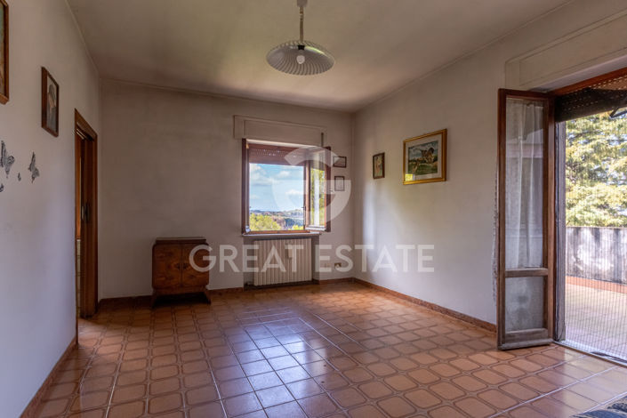 Image No.23-4 Bed Country House for sale