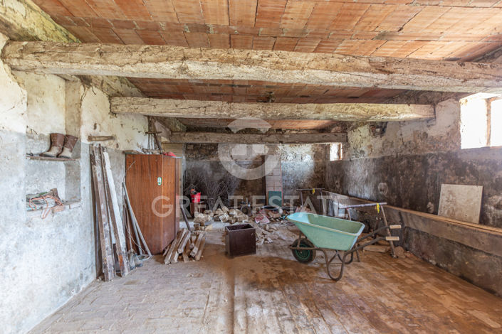 Image No.31-4 Bed Country House for sale