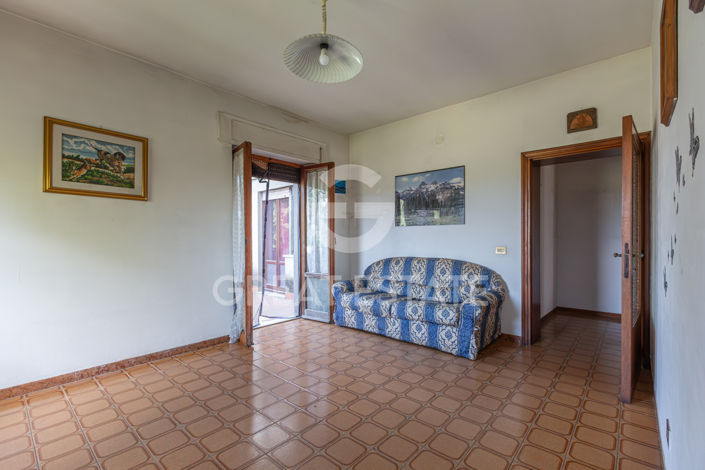 Image No.7-4 Bed Country House for sale