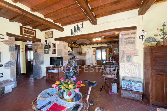 Image No.19-2 Bed Country House for sale