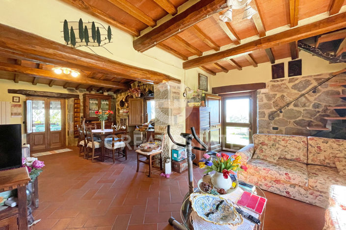 Image No.7-2 Bed Country House for sale