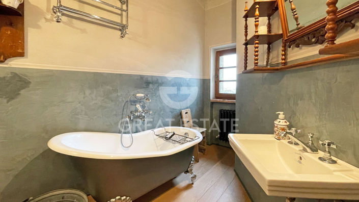 Image No.6-1 Bed Property for sale