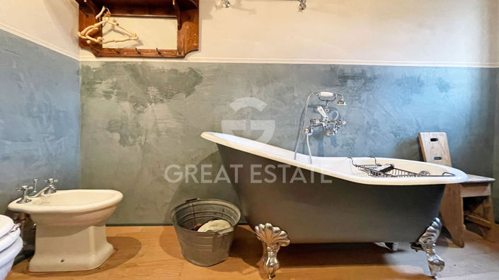 Image No.7-1 Bed Property for sale