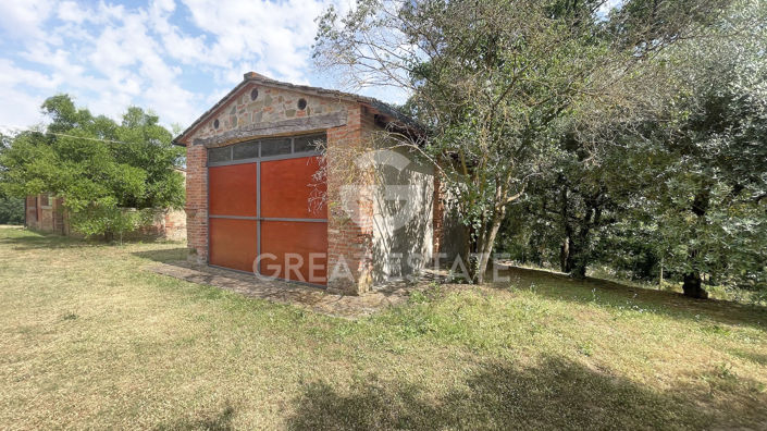 Image No.16-6 Bed Country House for sale