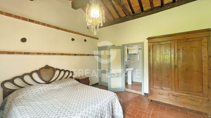 Image No.25-6 Bed Country House for sale