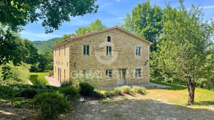 Image No.2-5 Bed Country House for sale