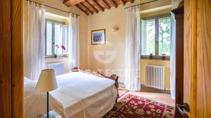 Image No.20-Maison de campagne de 5 chambres à vendre à Gubbio