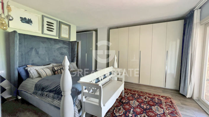 Image No.20-4 Bed Country House for sale