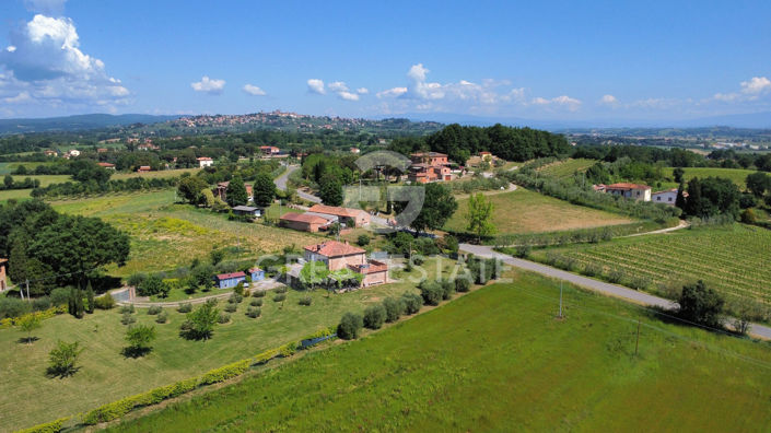 Image No.30-4 Bed Country House for sale