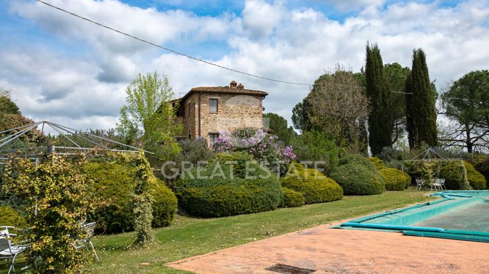 Image No.16-12 Bed Country House for sale