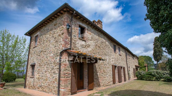 Image No.18-12 Bed Country House for sale