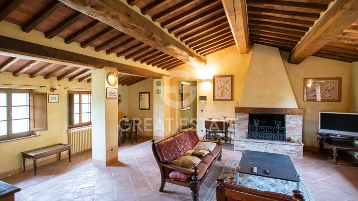 Image No.2-12 Bed Country House for sale