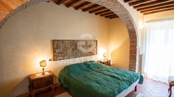 Image No.28-12 Bed Country House for sale