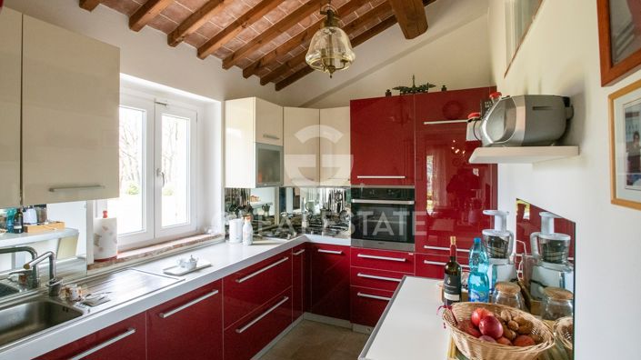 Image No.33-12 Bed Country House for sale