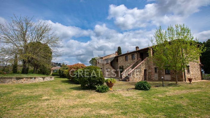 Image No.9-12 Bed Country House for sale