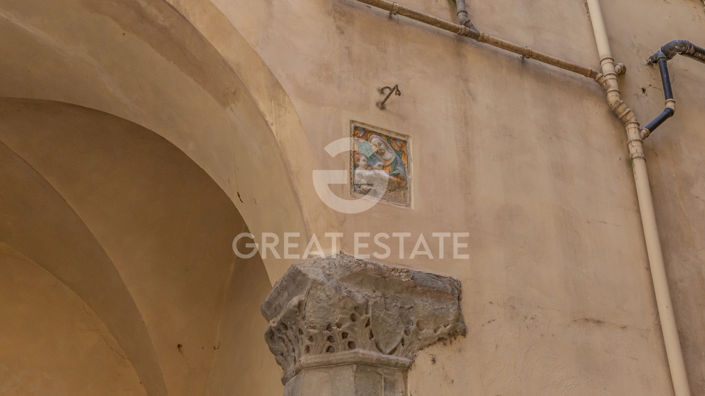 Image No.42-3 Bed Property for sale