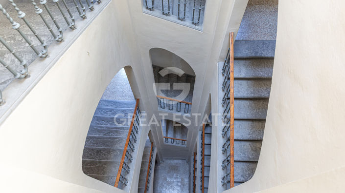 Image No.44-3 Bed Property for sale