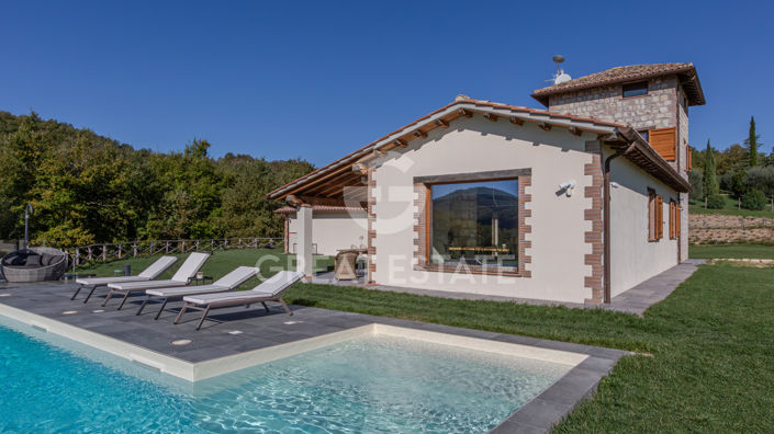 Image No.13-5 Bed Country House for sale