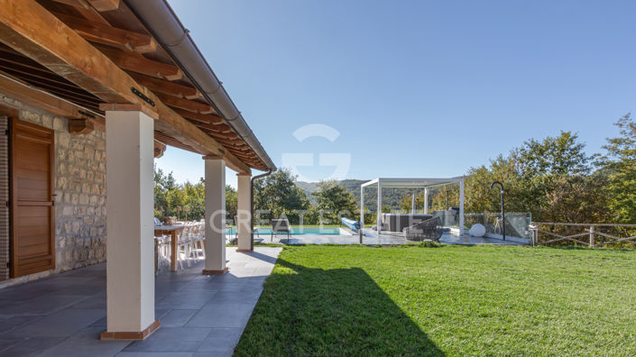 Image No.14-5 Bed Country House for sale