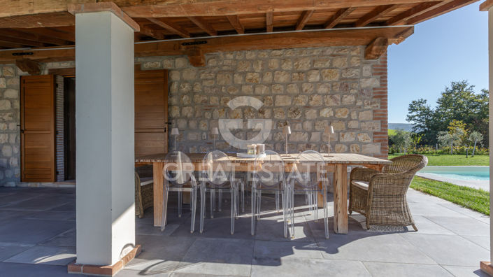 Image No.15-5 Bed Country House for sale