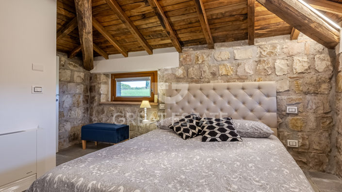 Image No.35-5 Bed Country House for sale