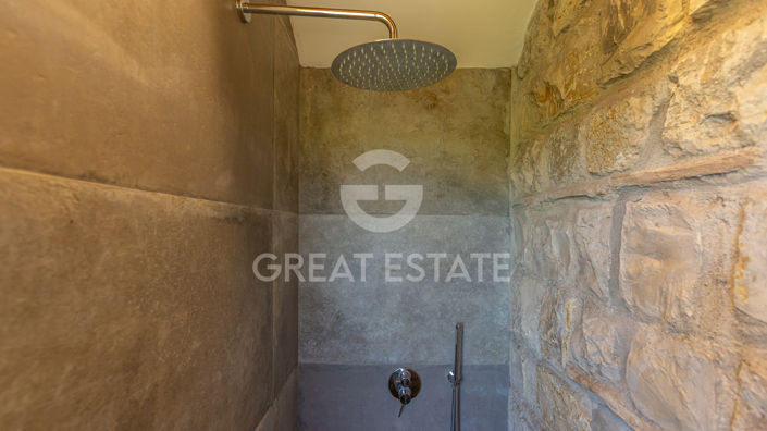 Image No.43-5 Bed Country House for sale