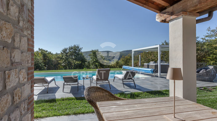 Image No.47-5 Bed Country House for sale