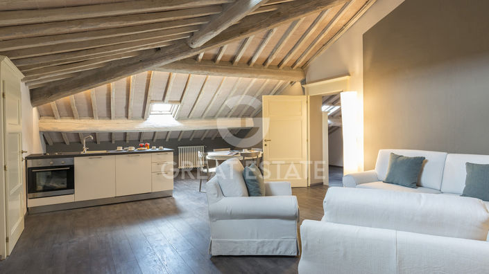 Image No.21-7 Bed Country House for sale