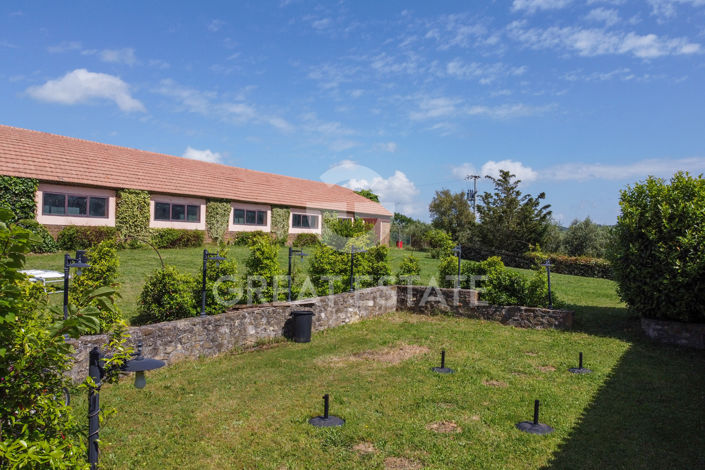 Image No.14-11 Bed Country House for sale