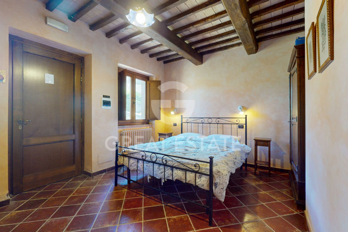 Image No.30-11 Bed Country House for sale