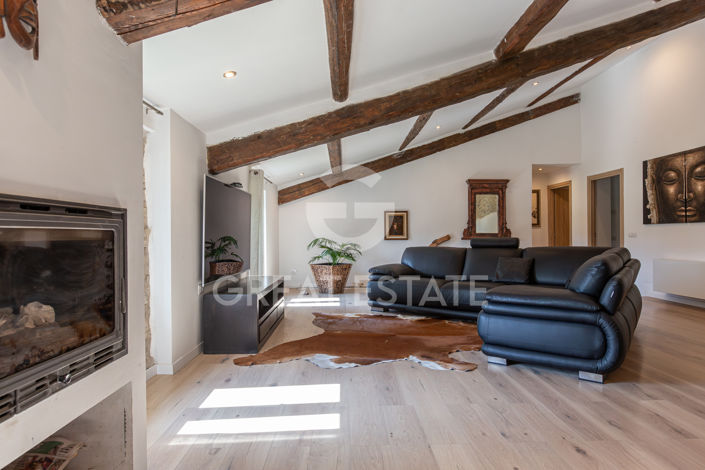 Image No.21-9 Bed Country House for sale